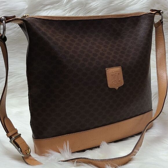 💯 Authentic Celine Tote Bag🍀 - Picture 4 of 17